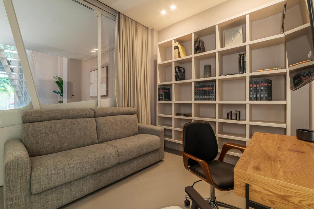 Studi Patrizi Dreaming Luxury Duplex Apartment 罗马 外观 照片